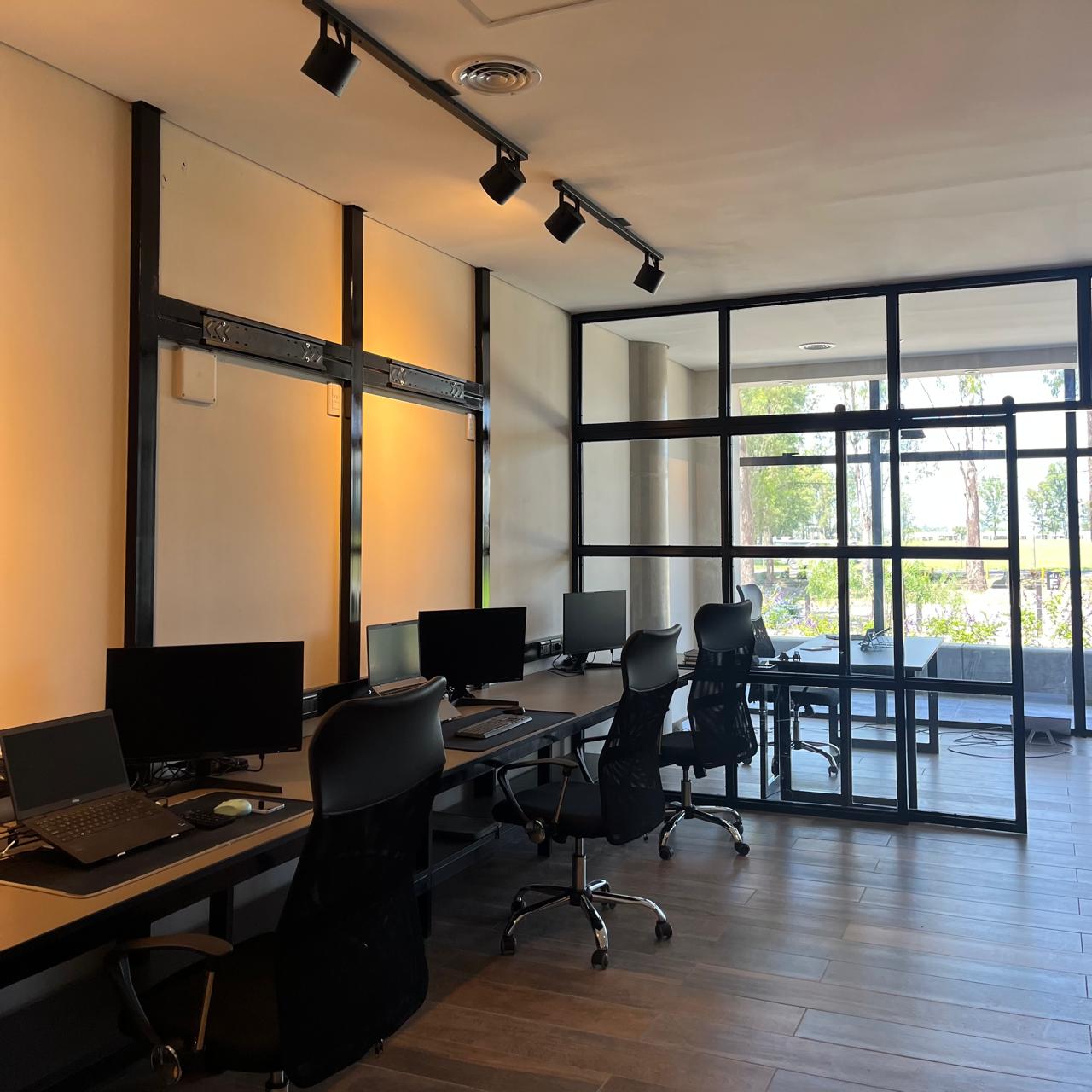 Oficinas Corp. - Interior